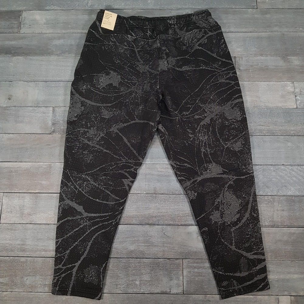 NIKE Sportswear Therma-FIT ADV Tech Fleece Pants Mens Size LARGE‎ Black Floral - Picture 2 of 7
